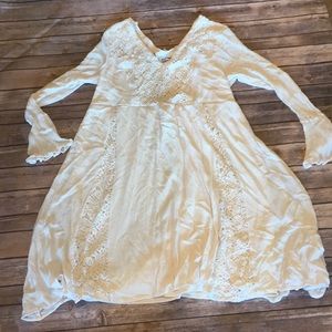 Maurice's White Boho style dress Size 1